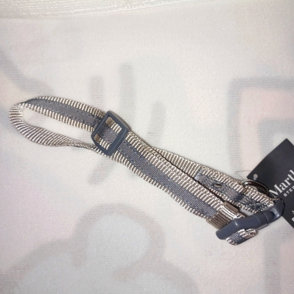 NWT adjustable Nylon dog collar